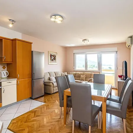 Edita Apartmán Omiš