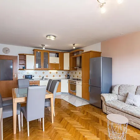 Appartamento Edita Omiš