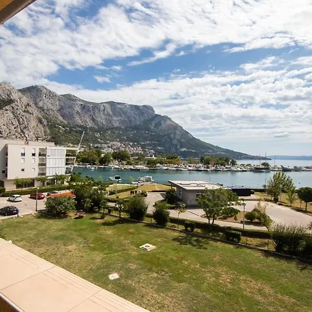 Appartamento Edita Omiš